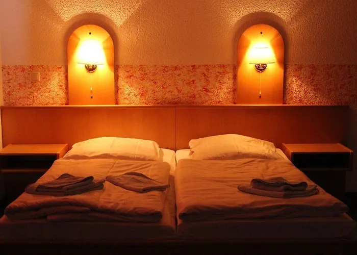 Zum Kloster מלון Rohr (Thuringia)